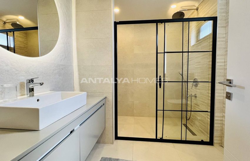 4-bedroom Detached Villa in Kemer Antalya 19
