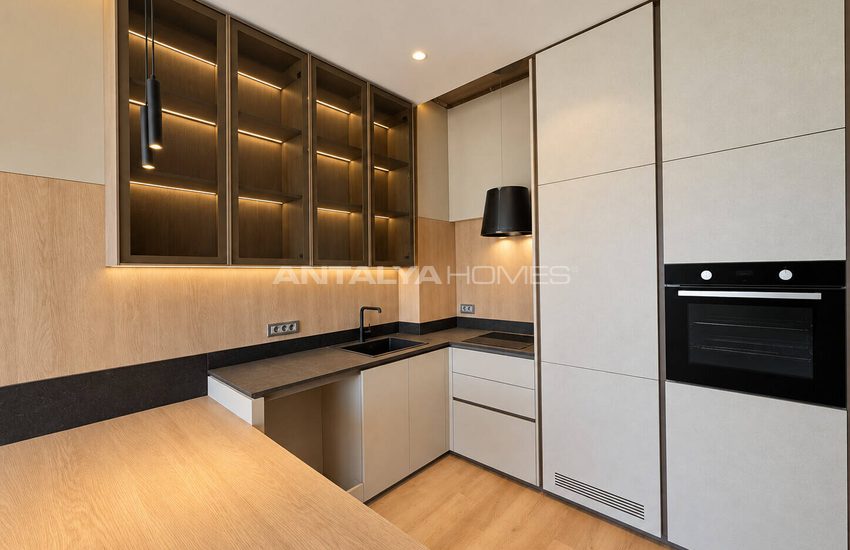 Apartments in a Five-star Concept Project in Konyaalti 36
