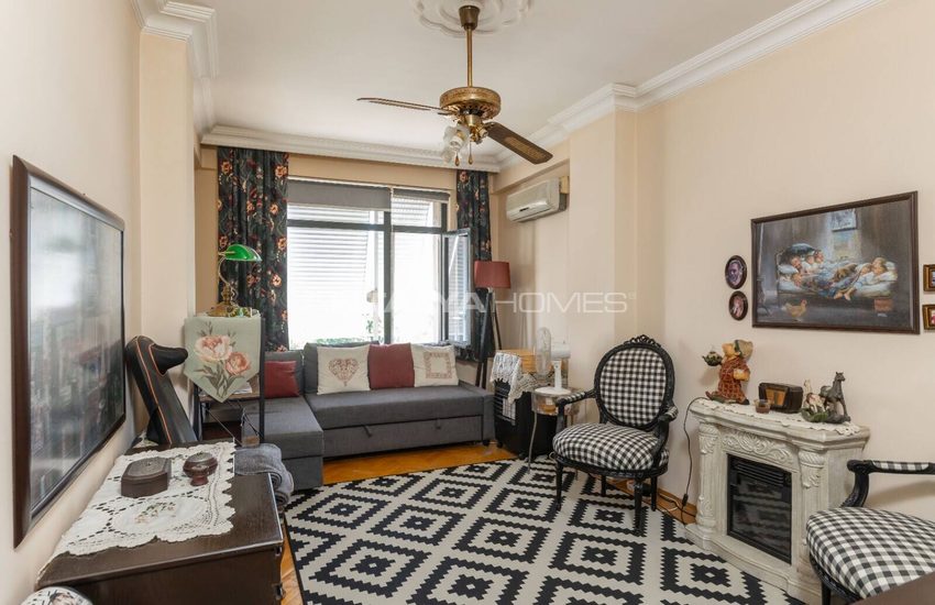 Duplex Apartment Near the Beach in Antalya Muratpasa 36