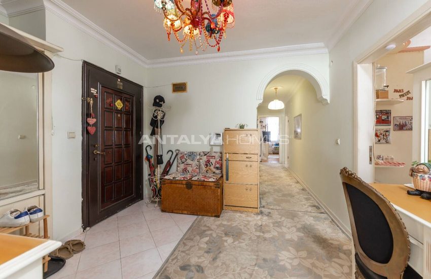 Duplex Apartment Near the Beach in Antalya Muratpasa 38