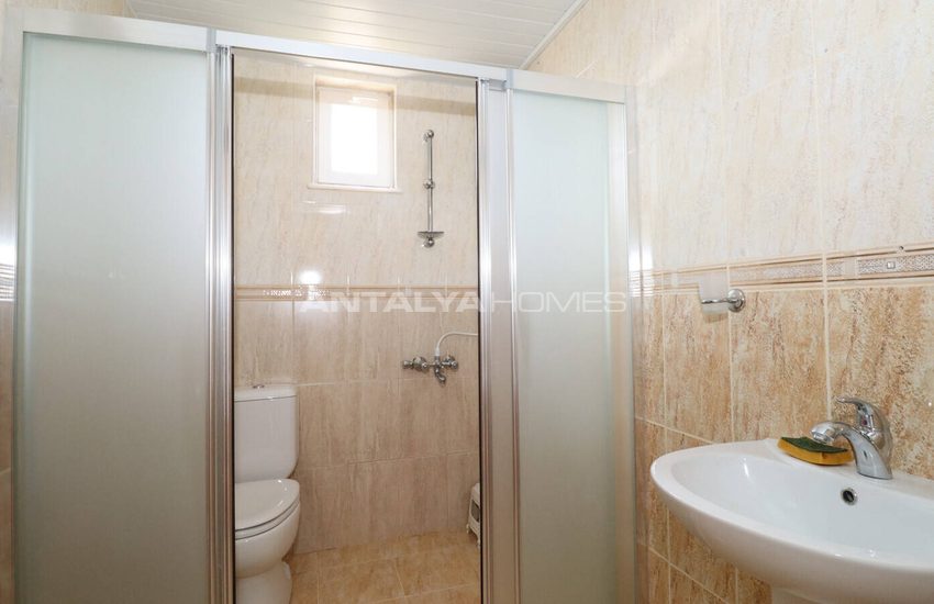 Immeuble Entier Avec Grand Terrain À Antalya Dosemealti 32