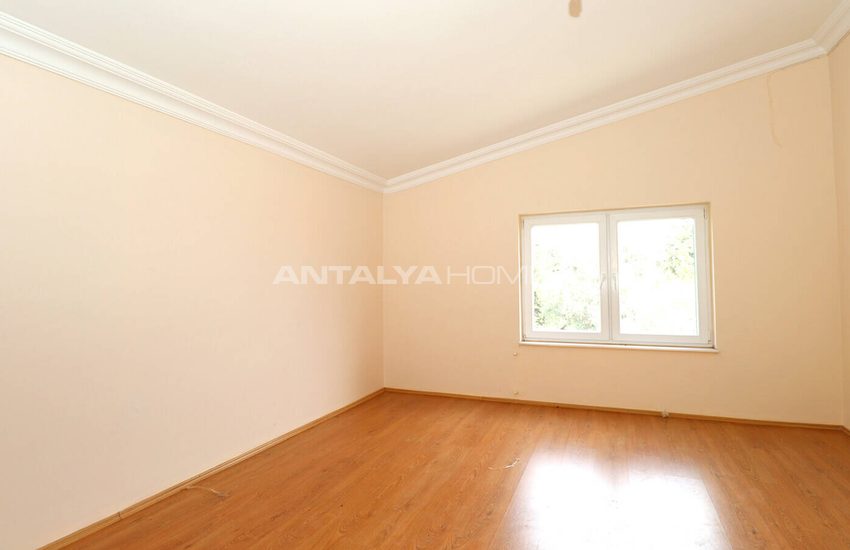 Immeuble Entier Avec Grand Terrain À Antalya Dosemealti 28