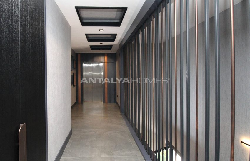 Antalya Serik'te Denize Yakın Havuzlu Müstakil Villa 58