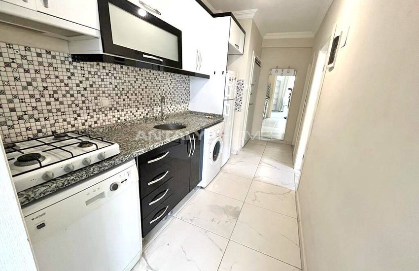 Antalya Kültür'de 24 Daireden Oluşan Komple Satılık Bina 5