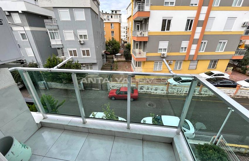 Antalya Kültür'de 24 Daireden Oluşan Komple Satılık Bina 8