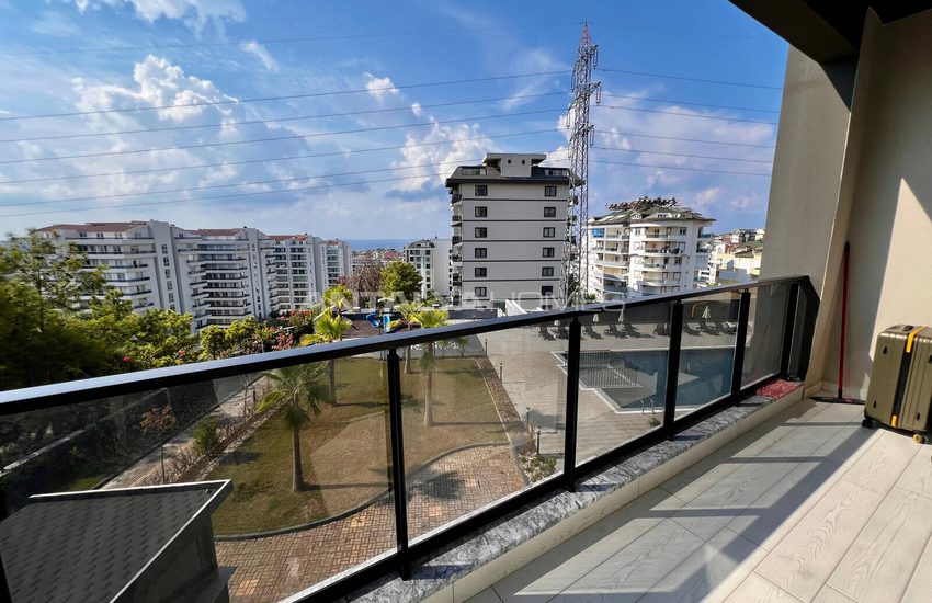 Alanya Avsallar'da Havuzlu Sitede Deniz Manzaralı Eşyalı Daire 27