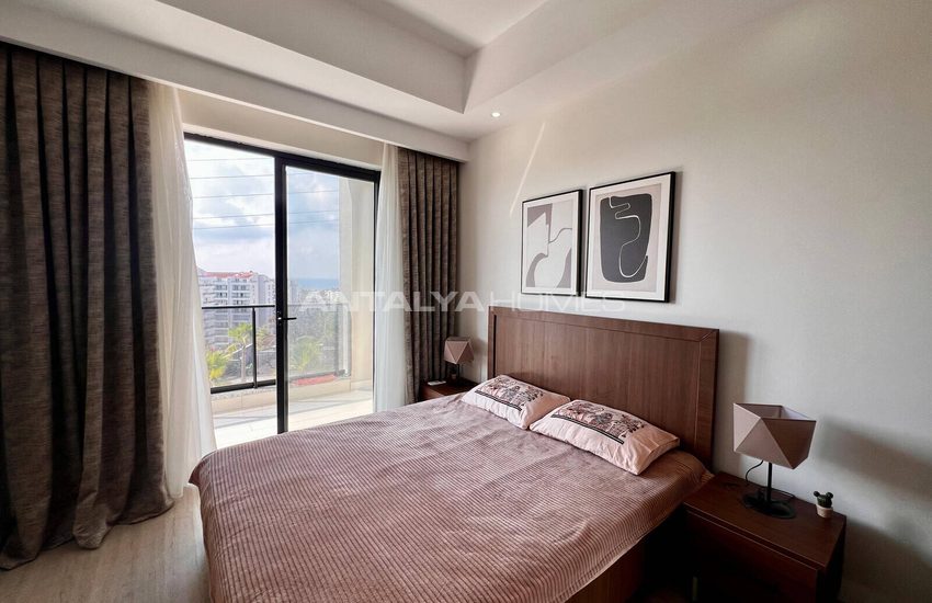 Alanya Avsallar'da Havuzlu Sitede Deniz Manzaralı Eşyalı Daire 29