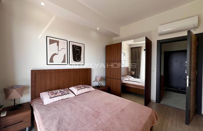 Alanya Avsallar'da Havuzlu Sitede Deniz Manzaralı Eşyalı Daire 31