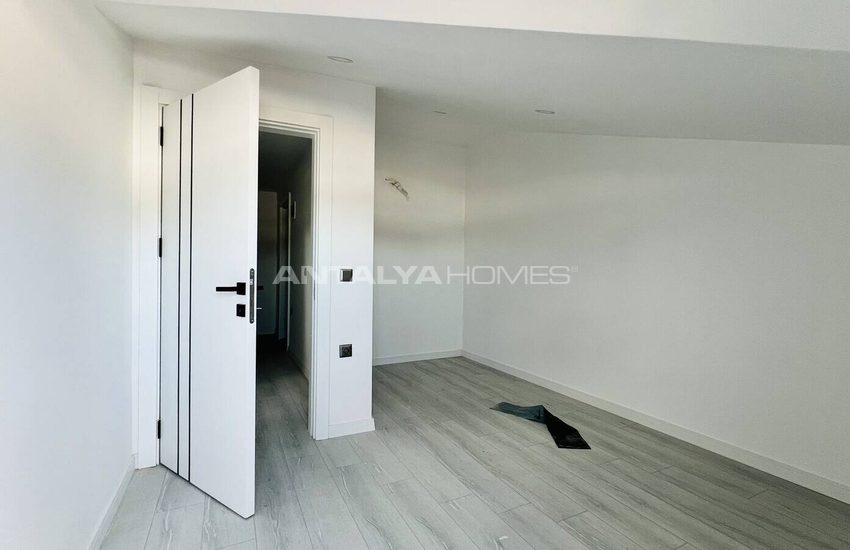 Appartement D'investissement De 2 Chambres Avec Piscine À Kemer 10