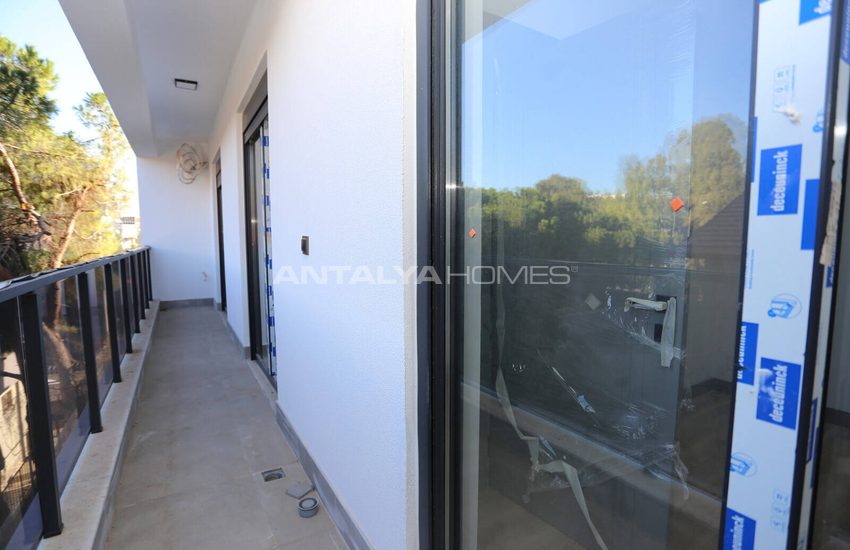 Brand New Flat in a Central Location in Muratpasa Antalya 14