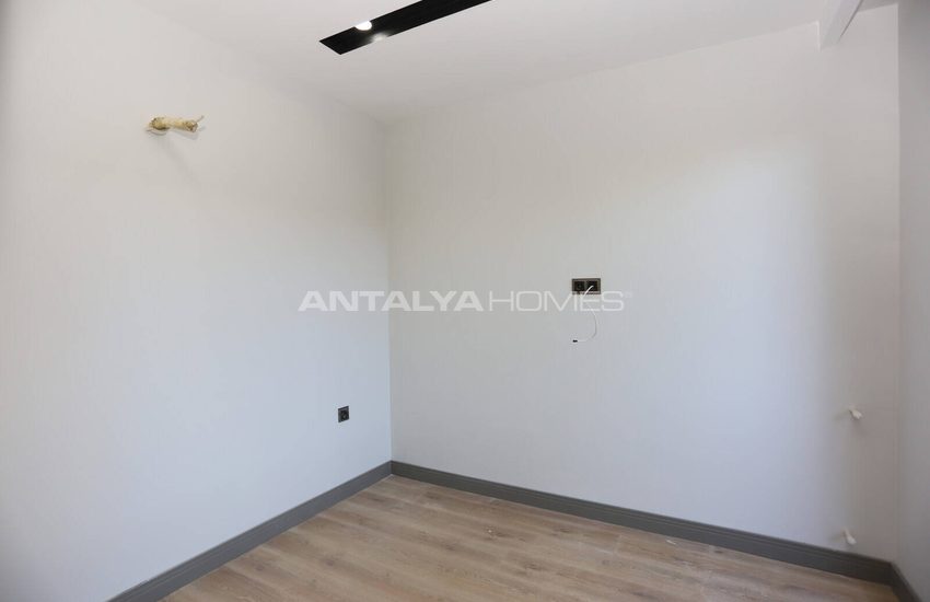 Brand New Flat in a Central Location in Muratpasa Antalya 9
