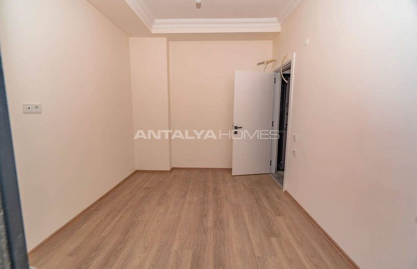 Stylish Flats in an Extensive Project in Alanya Avsallar 21