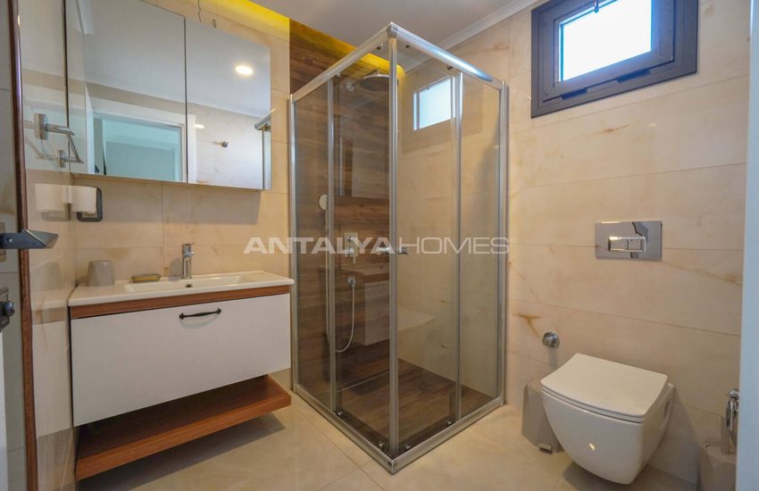 Sea-view Flats in a Complex in Mahmutlar Alanya 28