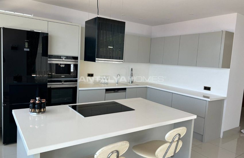 Stylish Sea-view House in a Peaceful Location in Alanya 15