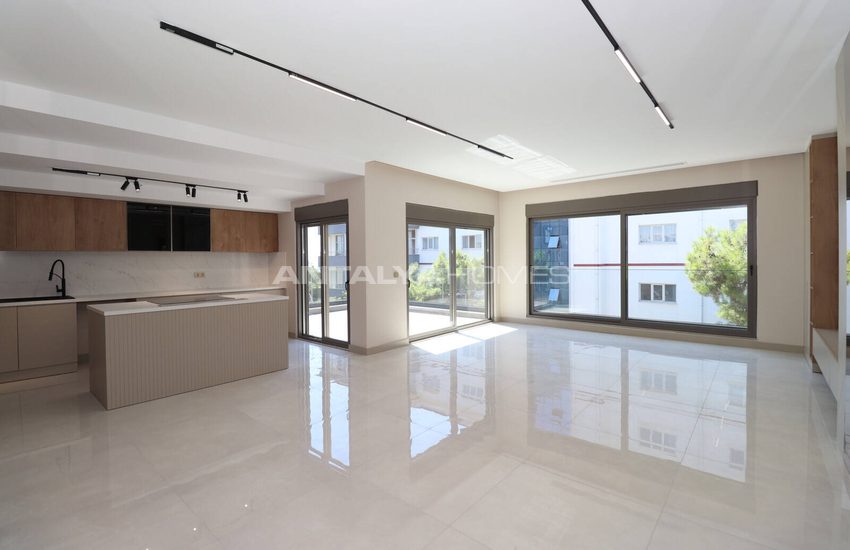 Apartments with Smart Home System Near the Sea in Antalya Lara 14