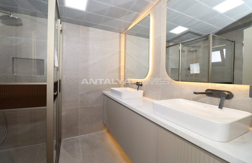 Apartments with Smart Home System Near the Sea in Antalya Lara 21