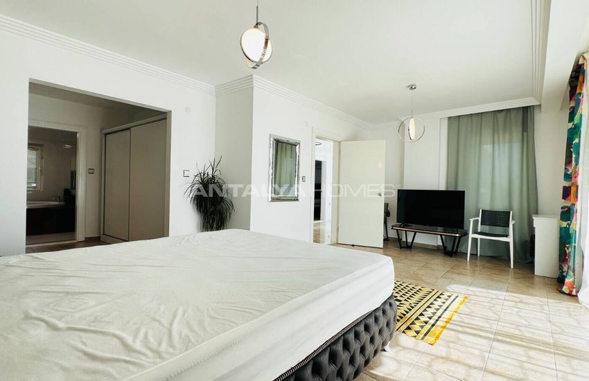 Luxuriöses Haus Mit Pool Zu Verkaufen In Antalya Kemer 21