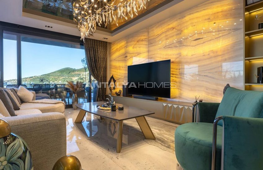 Detached 3-bedroom Villa with Pool in Alanya 19