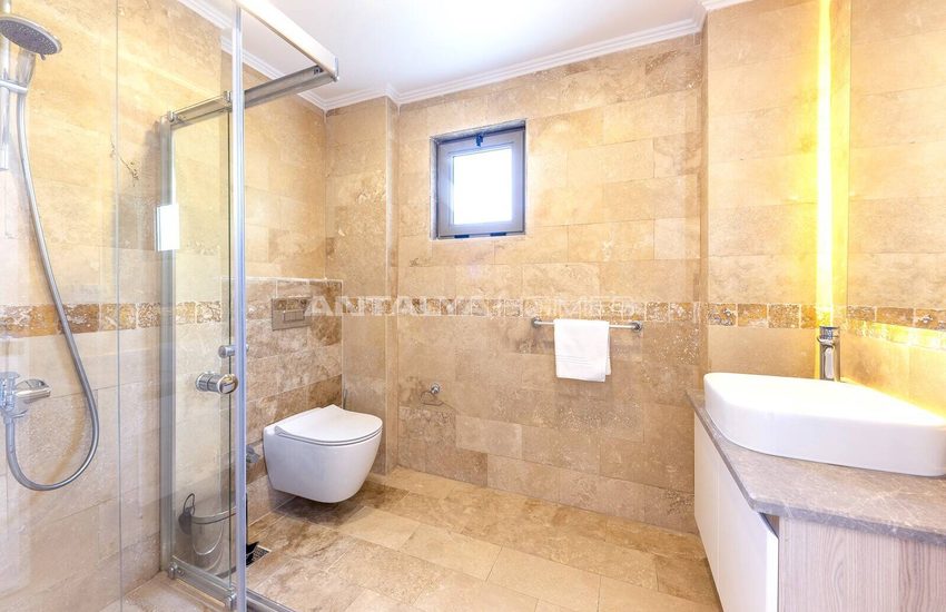 5-schlafzimmer-villa Mit Pool Und Parkplatz In Kalkan, Antalya 48