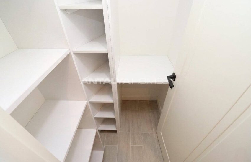 Appartement Met Gemeenschappelijk Zwembad In Lara Antalya 17