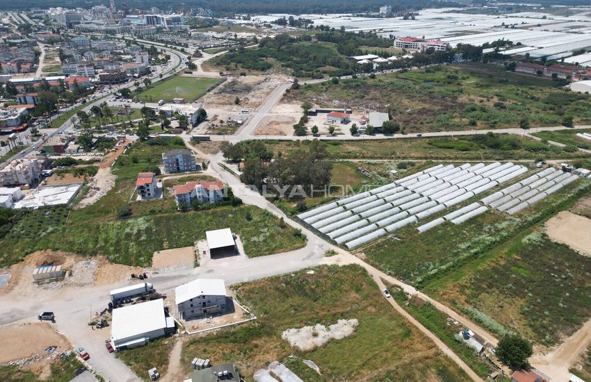 Antalya Serik'te Yatırımlık Geniş Satılık Arsa 6