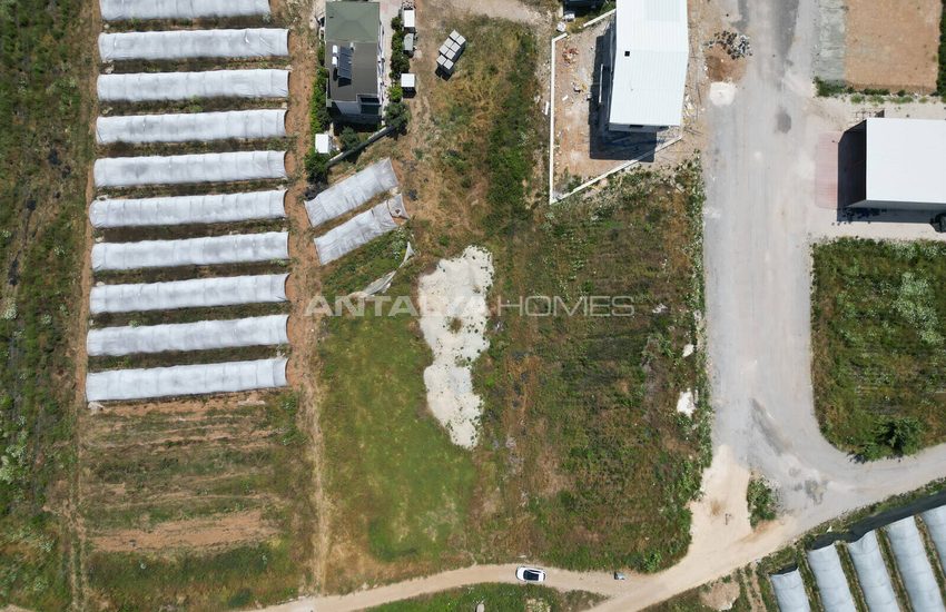 Antalya Serik'te Yatırımlık Geniş Satılık Arsa 7