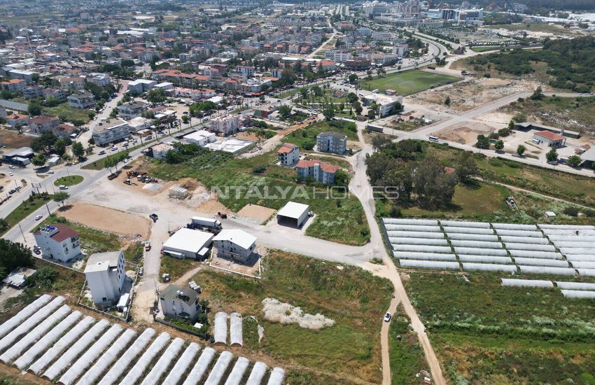 Antalya Serik'te Yatırımlık Geniş Satılık Arsa 8