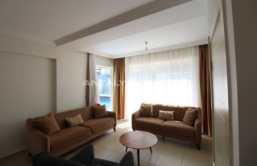 Parhus Med Stor Trädgård I Belek Antalya 15