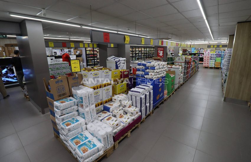 3 Winkelpanden Nabij Winkelcentrum In Antalya Muratpaşa 13