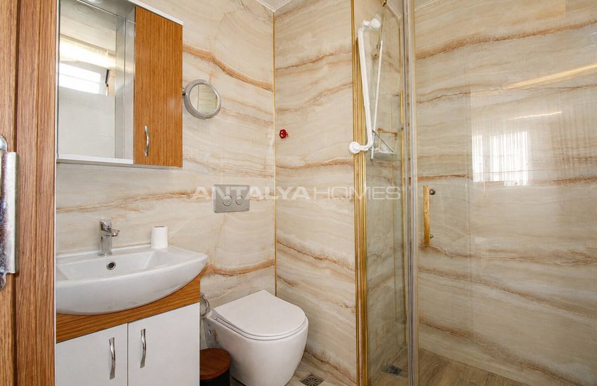 Appartement En Rez-de-chaussée Avec Piscine Commune À Antalya 32