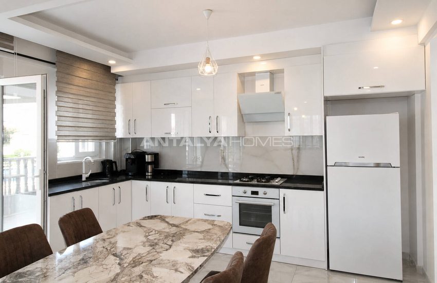 Appartement En Rez-de-chaussée Avec Piscine Commune À Antalya 21