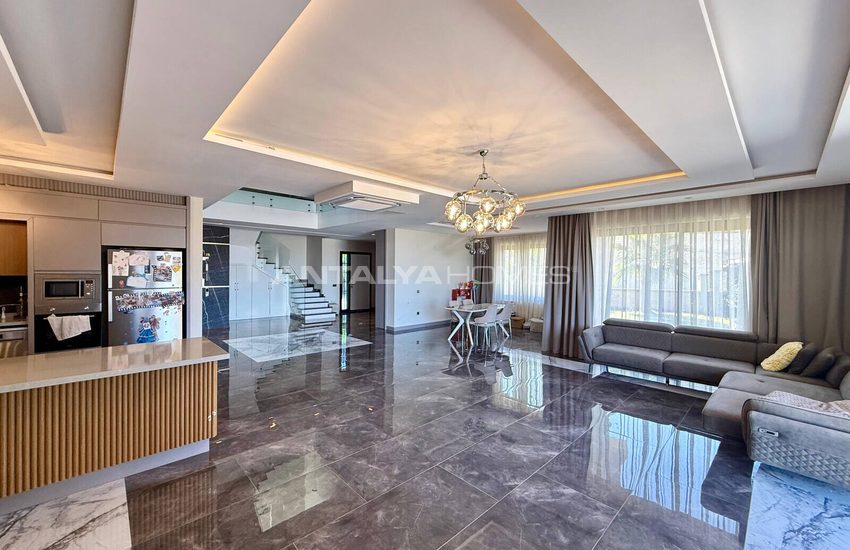 Fristående 7-sovrums Villa Med Pool I Alanya 10