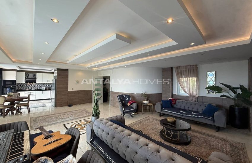 Sea-view Detached House in Alanya with Private Pool 11