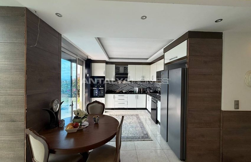 Sea-view Detached House in Alanya with Private Pool 15