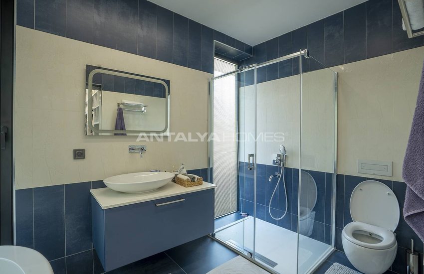 Muğla Menteşe’de Özel Yüzme Havuzlu Satılık Müstakil Villa 44