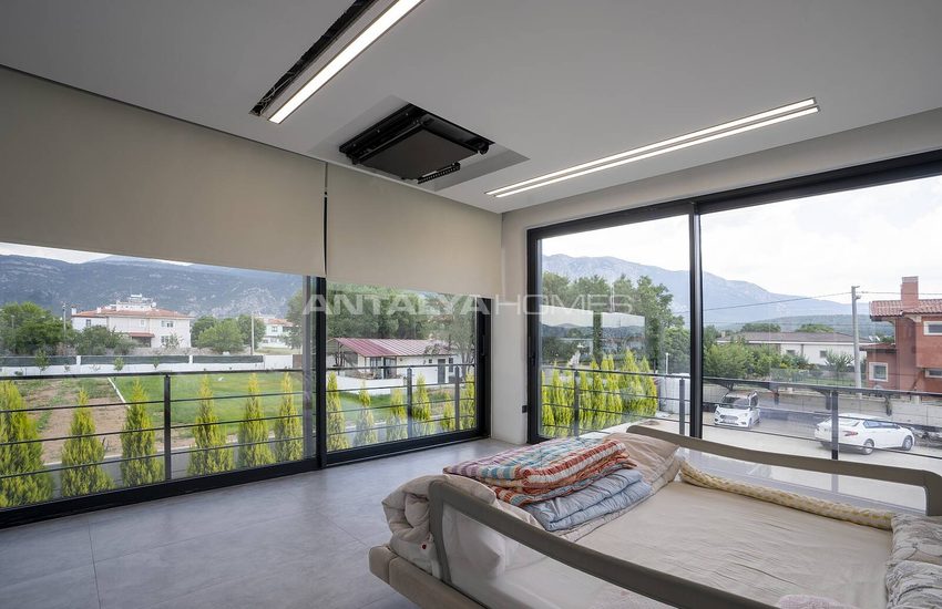 Muğla Menteşe’de Özel Yüzme Havuzlu Satılık Müstakil Villa 48