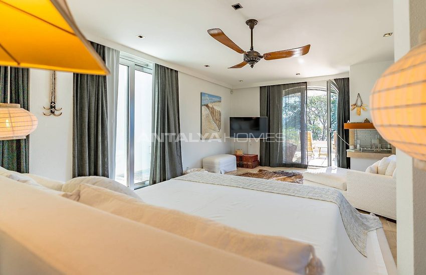 Einzel Villa Am Meer Mit Privatem Pier In Bodrum Gundogan 70