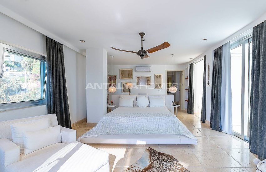 Einzel Villa Am Meer Mit Privatem Pier In Bodrum Gundogan 40