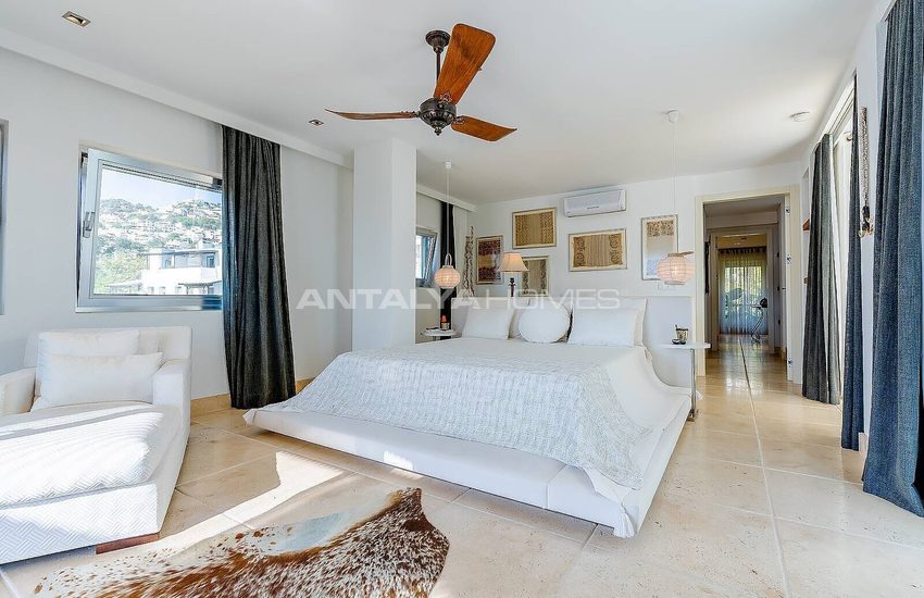 Einzel Villa Am Meer Mit Privatem Pier In Bodrum Gundogan 33