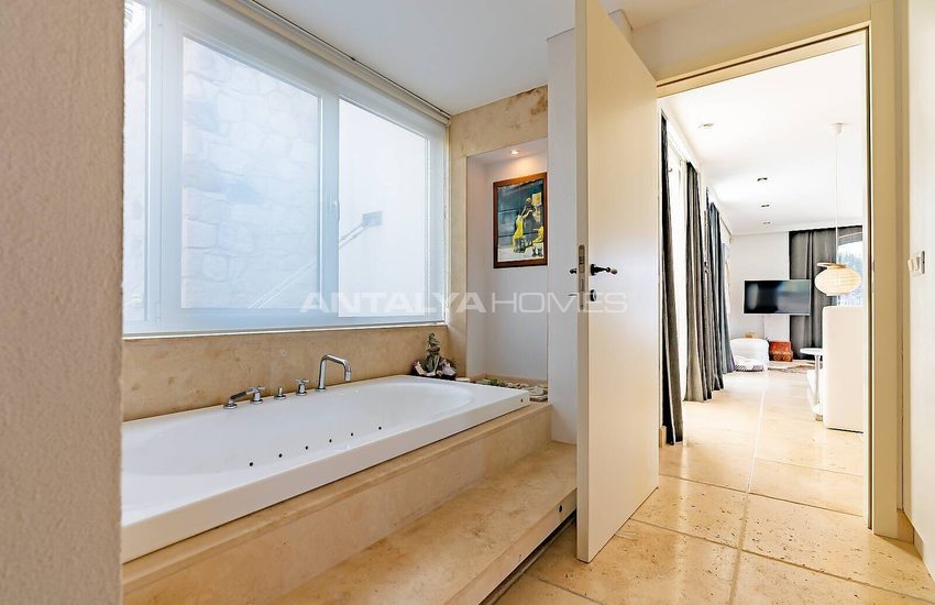 Einzel Villa Am Meer Mit Privatem Pier In Bodrum Gundogan 36