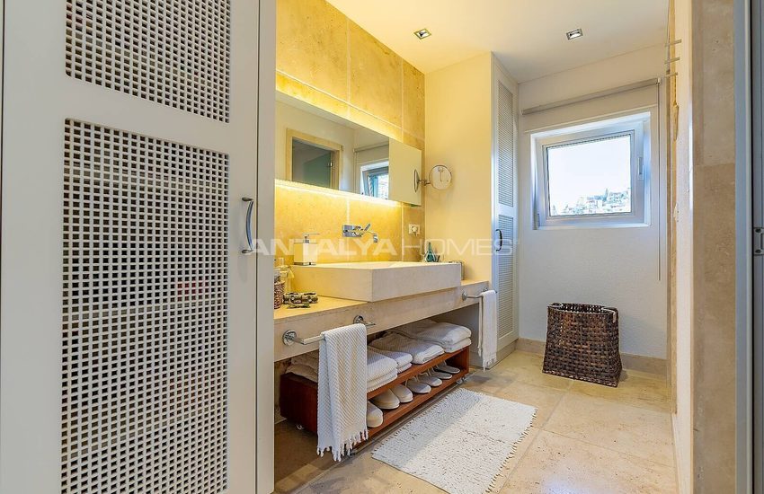 Einzel Villa Am Meer Mit Privatem Pier In Bodrum Gundogan 39