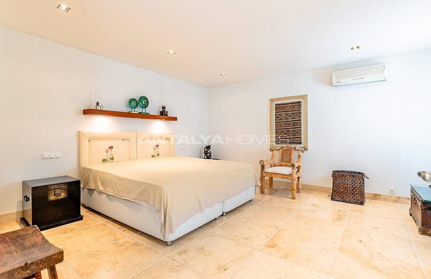 Einzel Villa Am Meer Mit Privatem Pier In Bodrum Gundogan 43