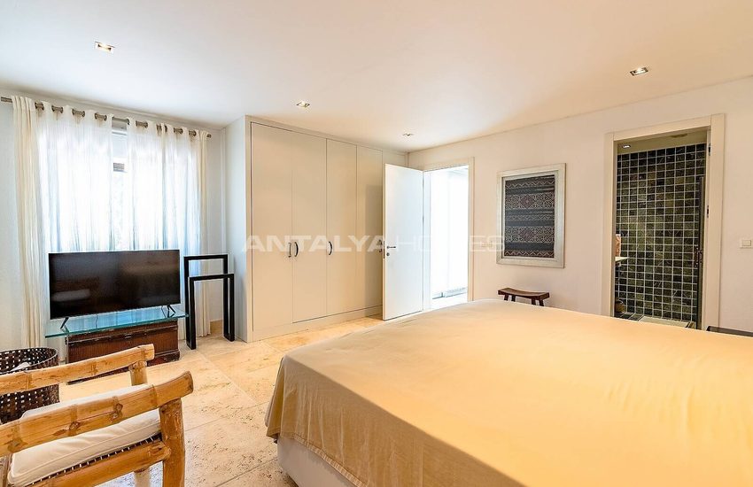 Einzel Villa Am Meer Mit Privatem Pier In Bodrum Gundogan 45
