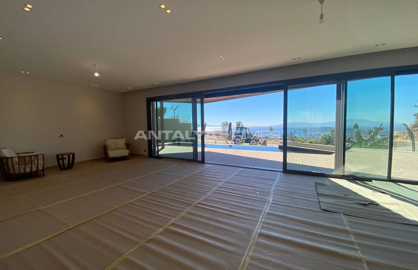 Detached Villas with Unobstructed Sea Views in Bodrum 19