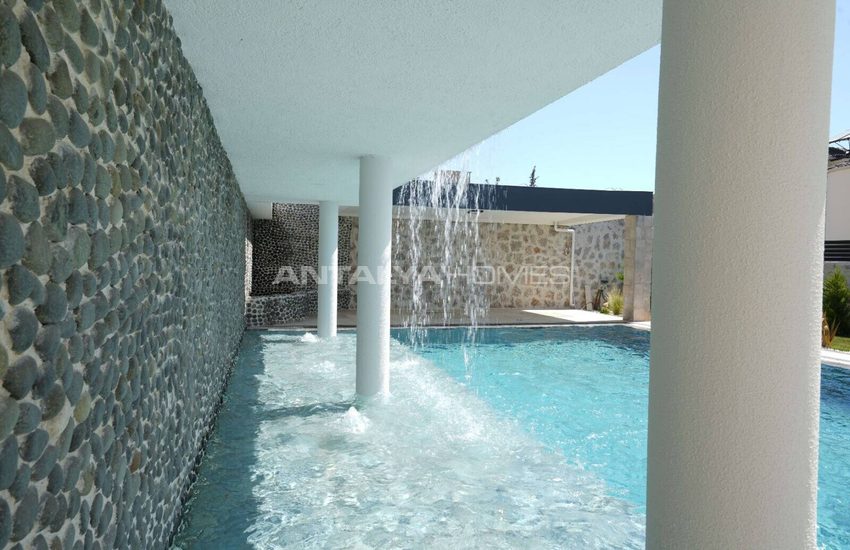 Luxuriöse Freistehende Villa In Einem Einzigartigen Wald In Fethiye 41