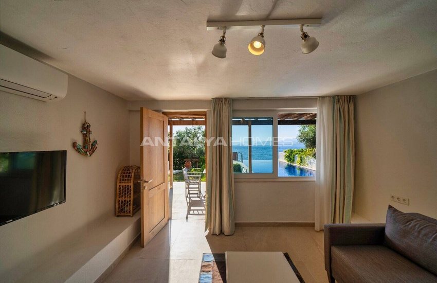 Immobilier Luxueux Au Bord De Mer Sur L'île De Sovalye 22