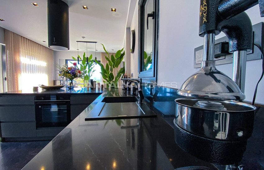 Huis Met 4 Slaapkamers En Een Privé Zwembad In Fethiye Mugla 13