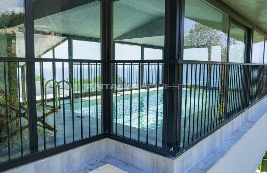 Fethiye Faralya’da Açık ve Kapalı Havuzlu Müstakil Villa 48