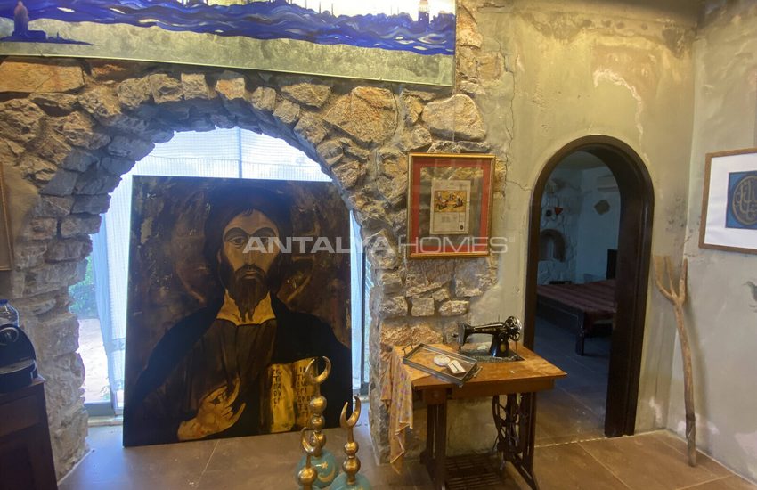 خانه های روستایی در میان فضای سبز در بدروم 25