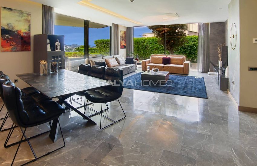Gemeubileerde Villa Met Zeezicht En Privéstrand In Bodrum 15